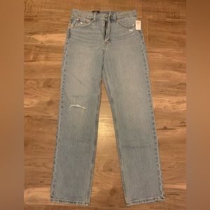 GAP women’s sky high straight leg jeans!